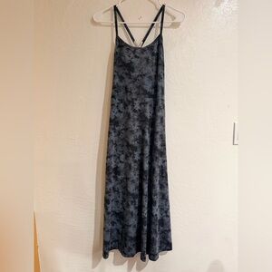 Pact Black and Gray Tie-Dye Midi Dress size L